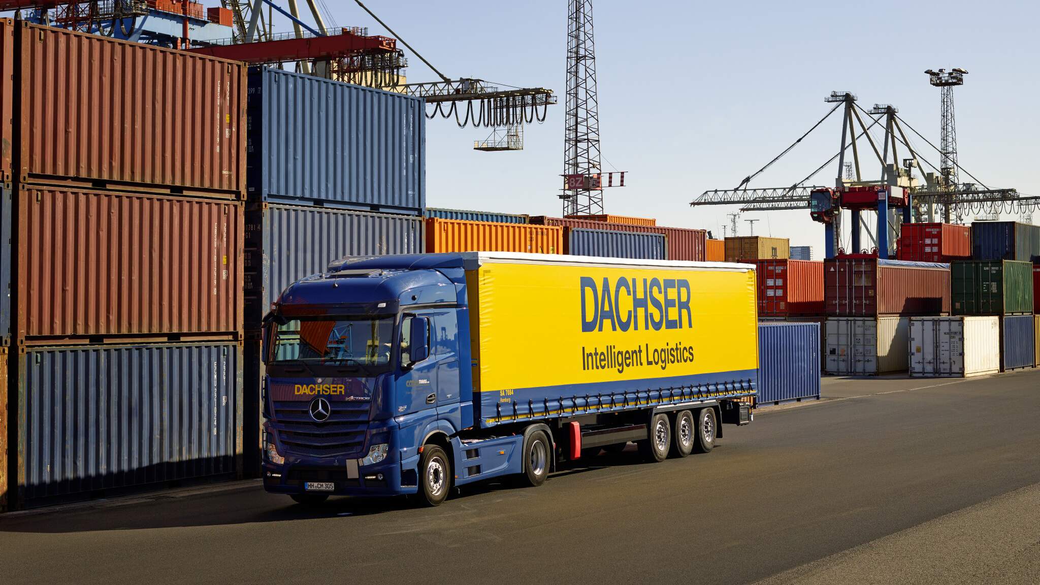 Díky zkušenostem, zaměstnancům a digitálním technologiím se speciální průmyslové řešení, jako je DACHSER DIY Logistics, stane jednotným kontaktním místem – one-stop shop – pro všechny přepravní a logistické požadavky.